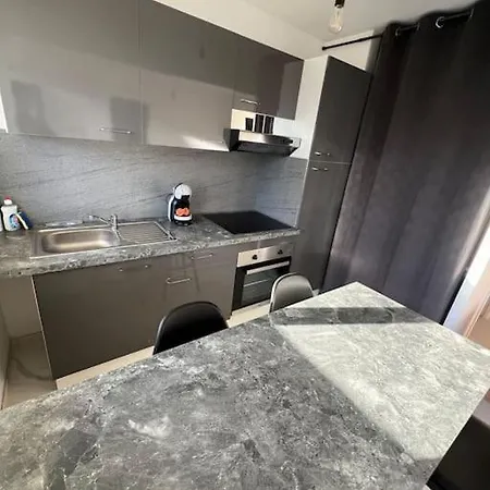 Grey Bel Cote ! Apartment